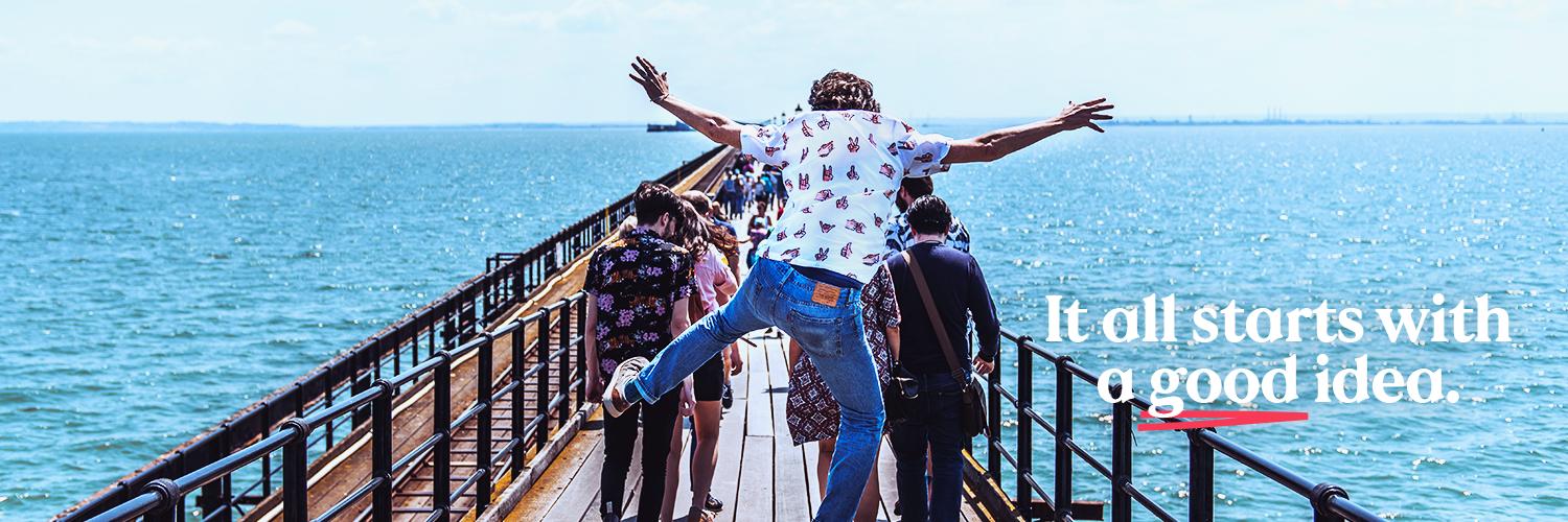 sixredsquares banner