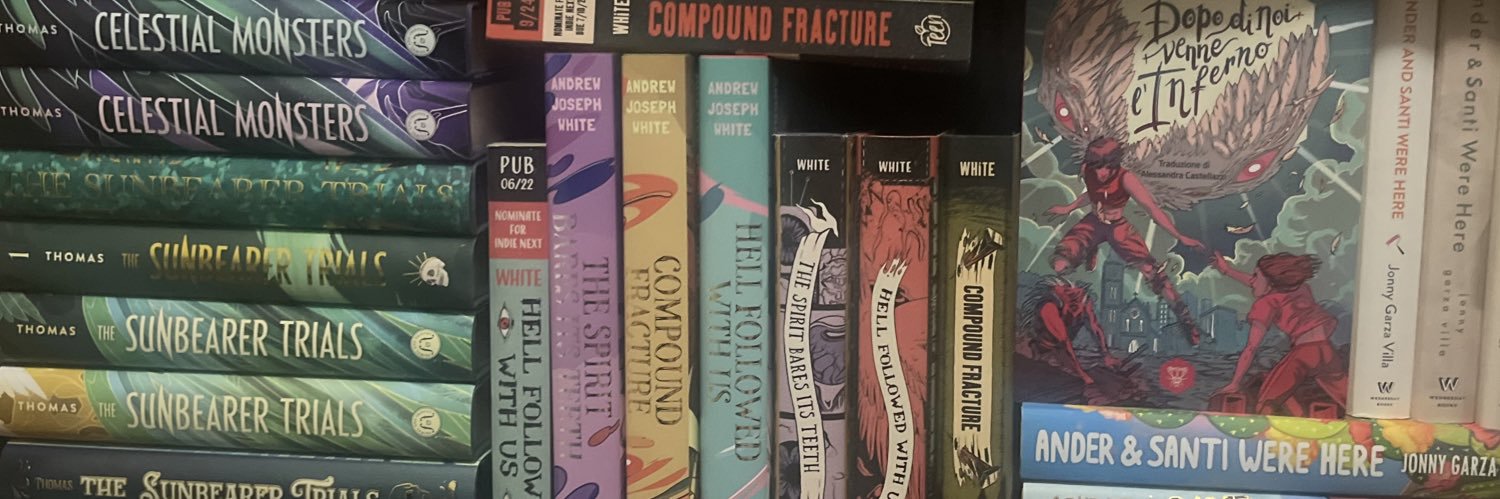 bookswithhojo's profile banner image