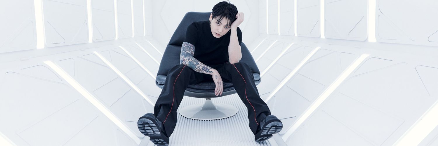 bloomalxtus's profile banner image