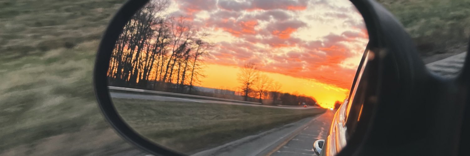 ellesynmare's profile banner image