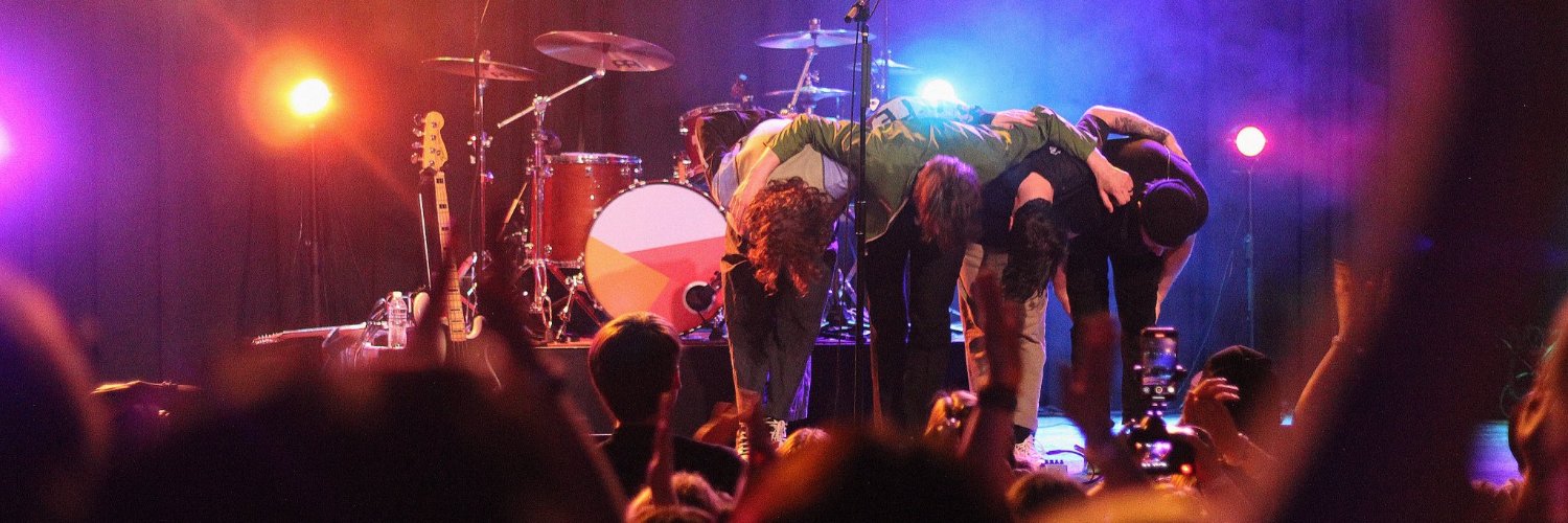 lily 🪷 saw brobecks!!! banner