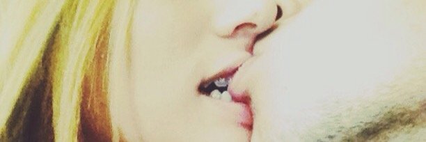 DanielaPernia_'s profile banner image