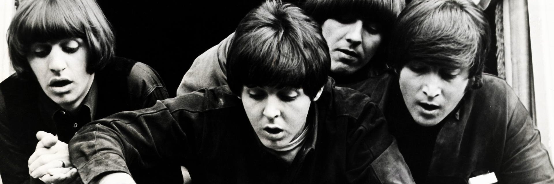 TheElroy's profile banner image