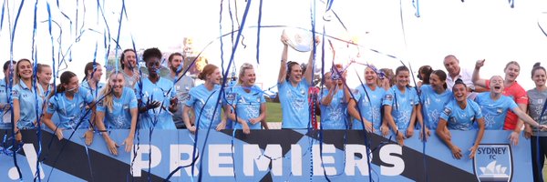 cortneev9 Profile Banner