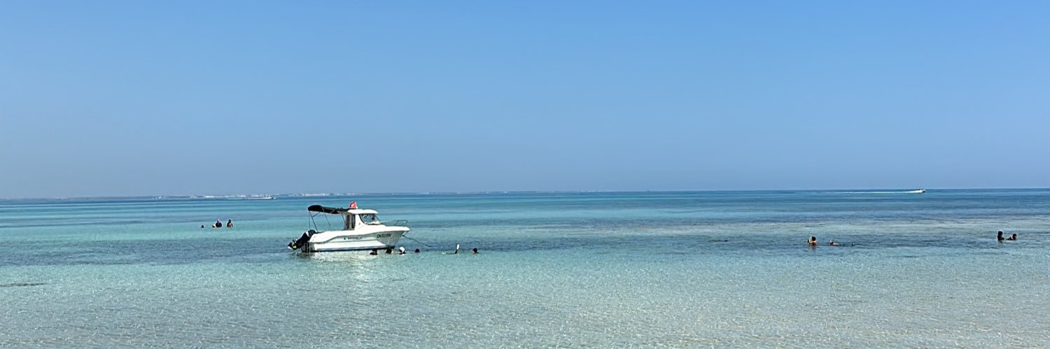 مصطفى banner