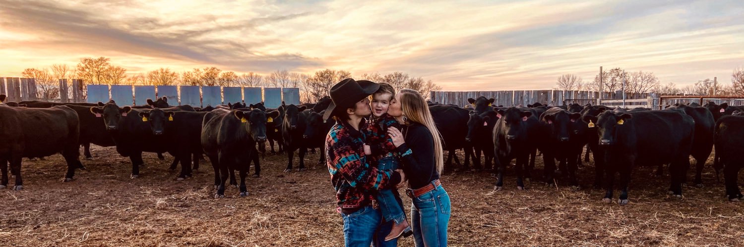 sierrawetzel10's profile banner image