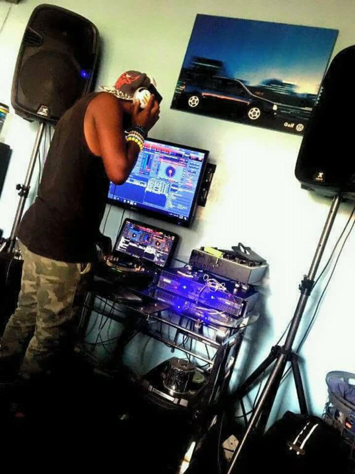 Deep House Cemetery banner