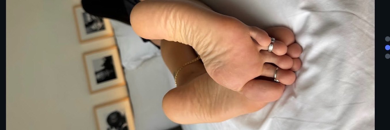 CandidFeetKing2's profile banner image