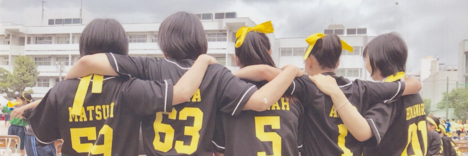 larah_beyao's profile banner image
