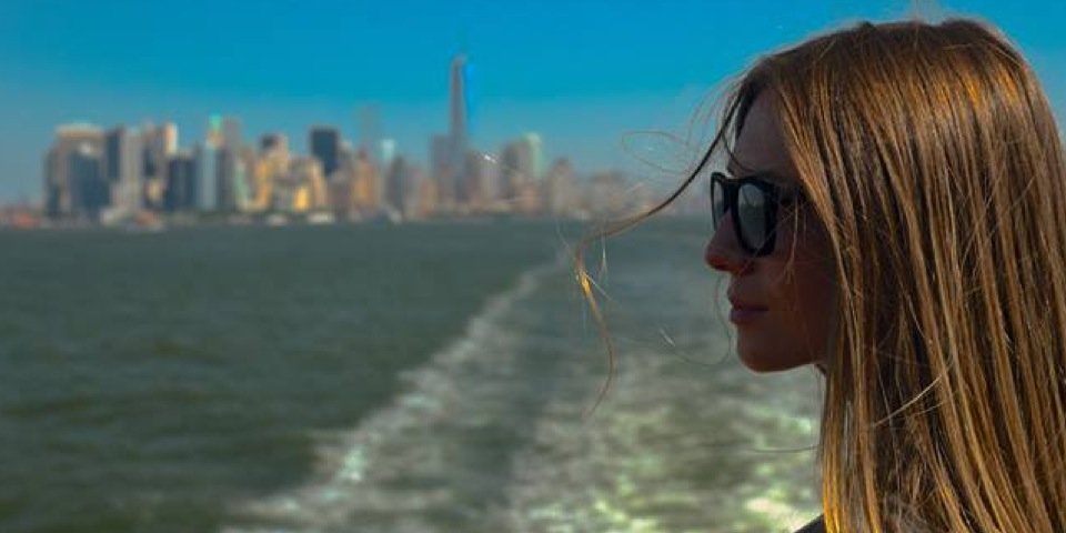 adelapofficial's profile banner image
