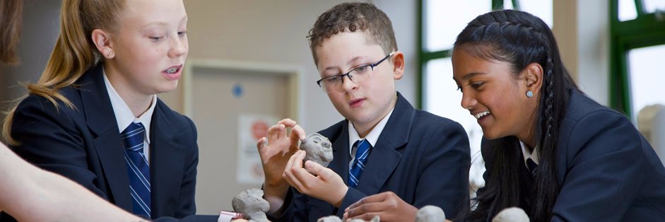 Lynn Grove Academy banner