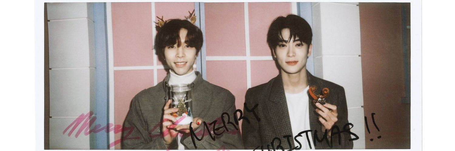 ลก.ลก.🌲🌻🍑's banner