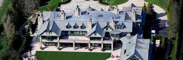 HamptonsHowchie Profile Banner