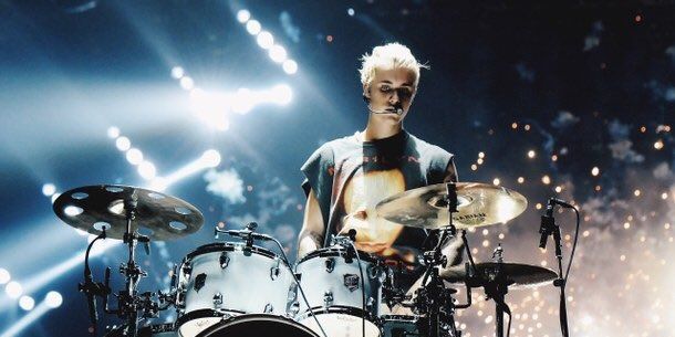 biebsidebitch's profile banner image