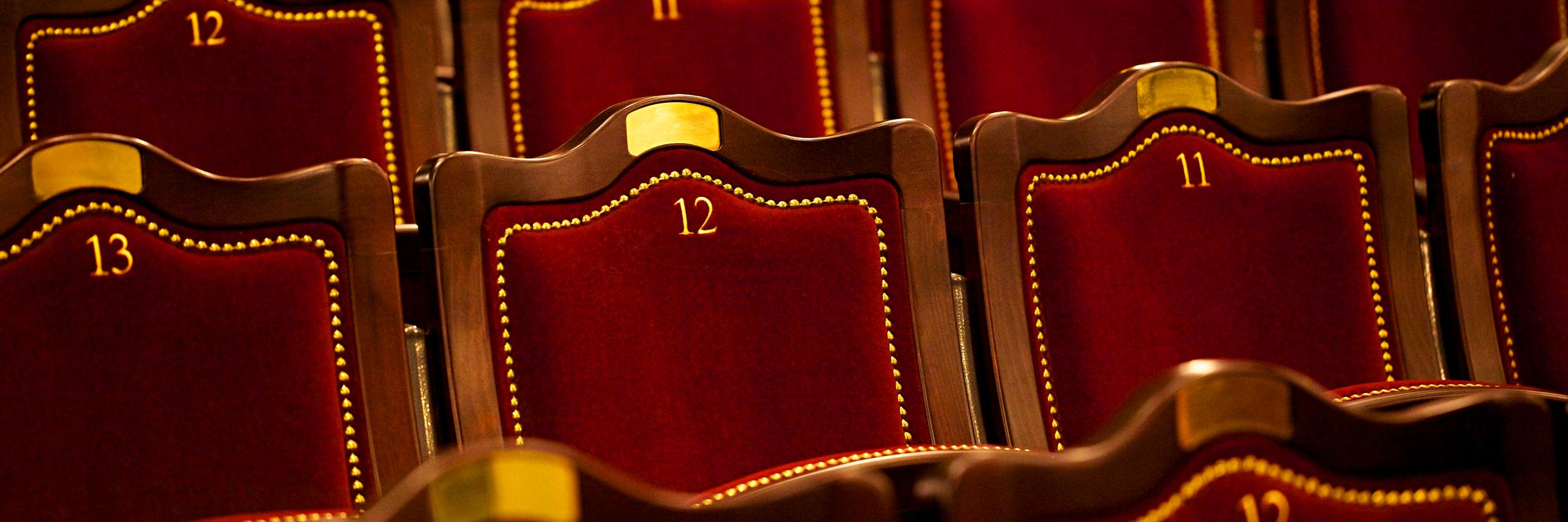 M R Management banner