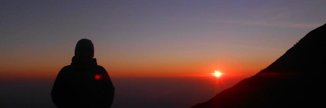 ariyo_wan's profile banner image