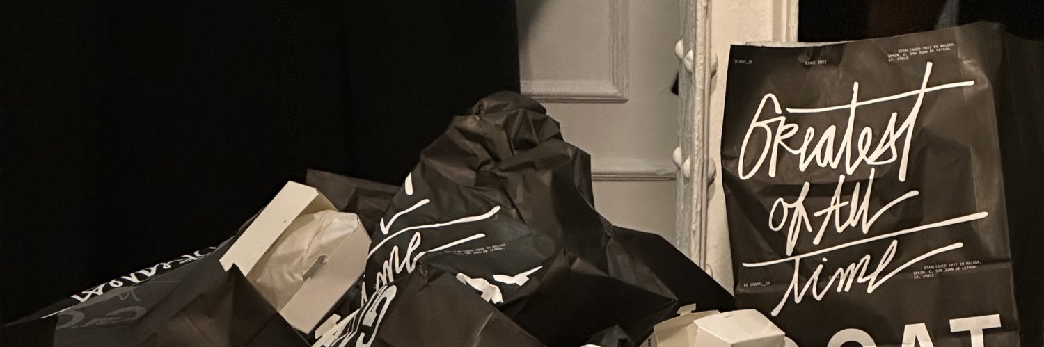 juliqnpriv's profile banner image