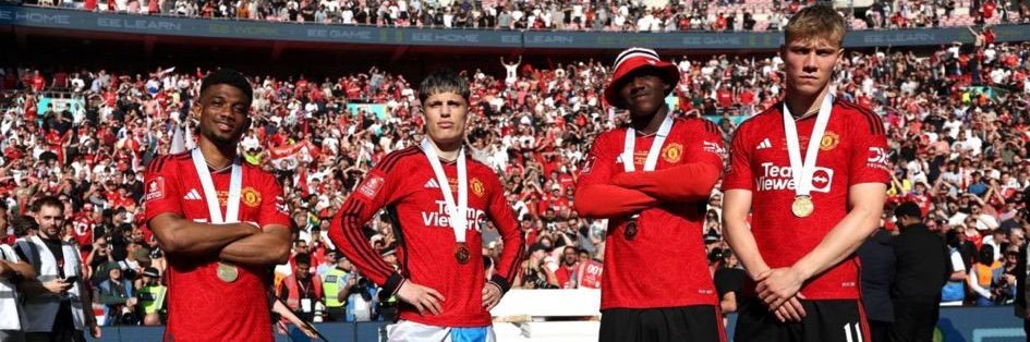 Ellis_86's profile banner image