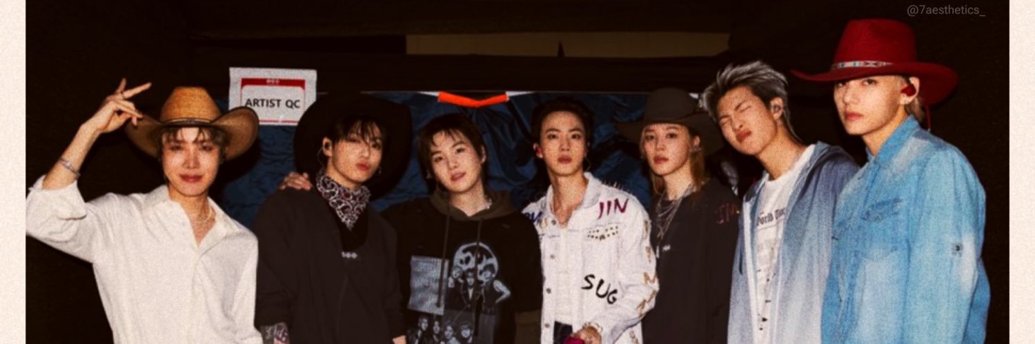 moonykive's profile banner image