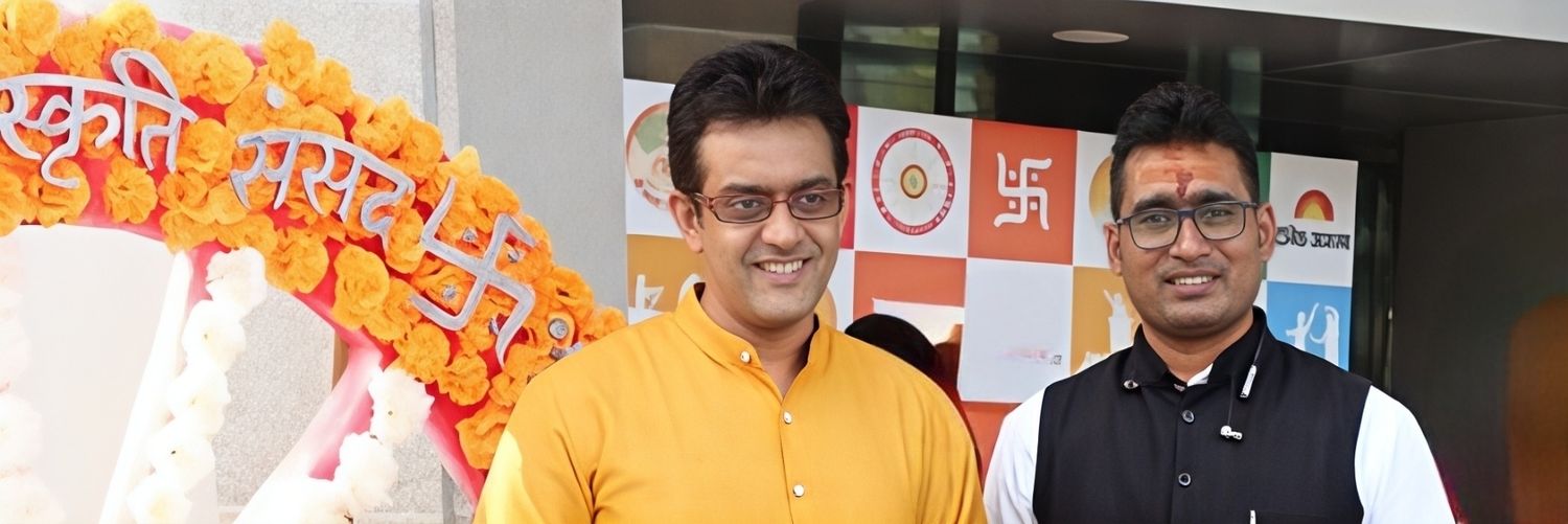 AshishNgo's profile banner image