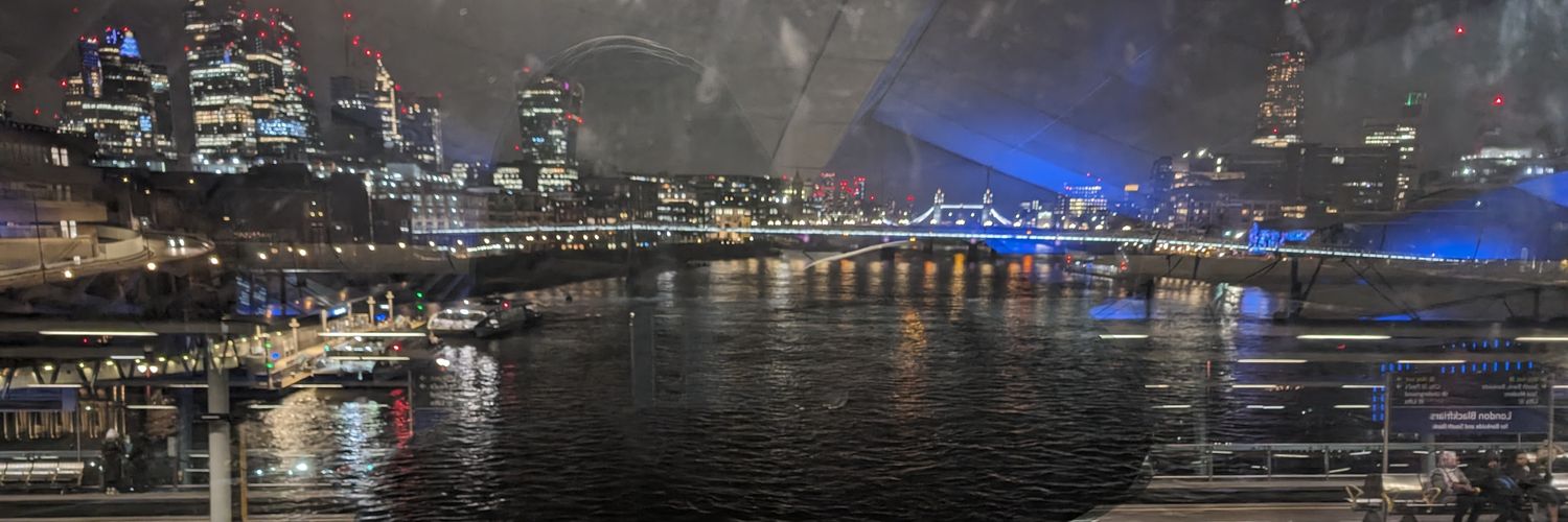 walemust's profile banner image