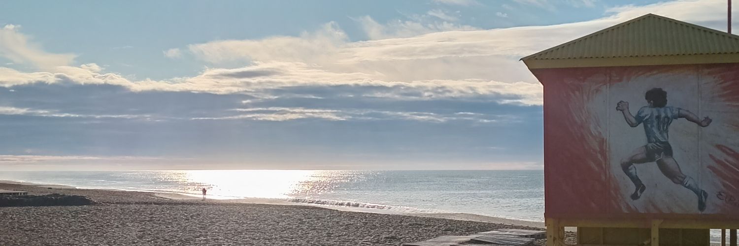 alee14_ljp's profile banner image