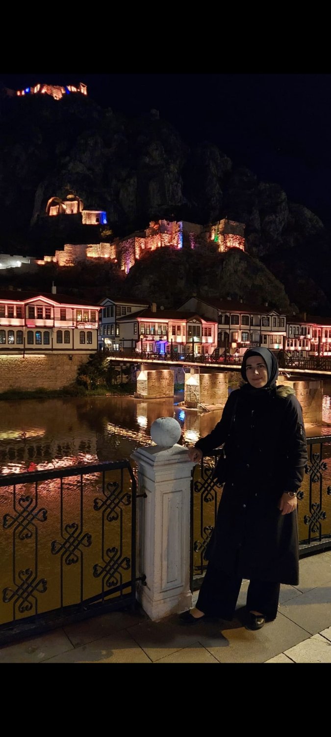 Esra_Atmaca__'s profile banner image