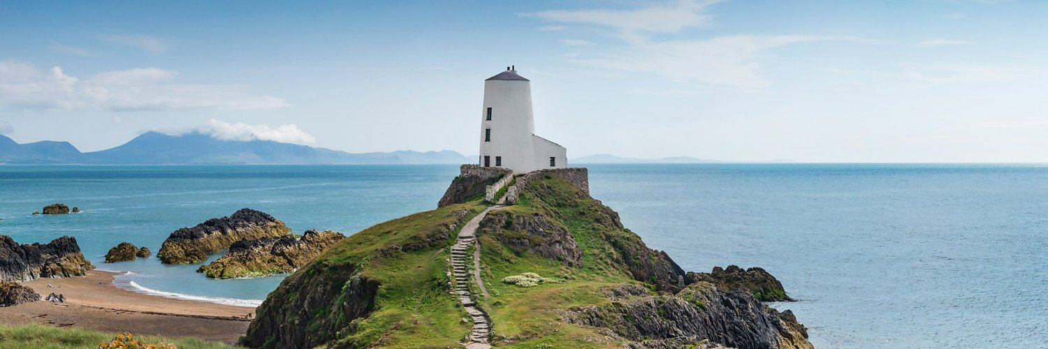 Dr Emma Roberts banner