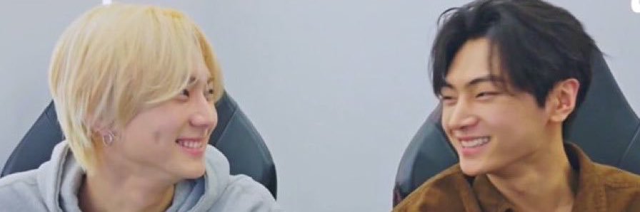 paradoxxlog's profile banner image