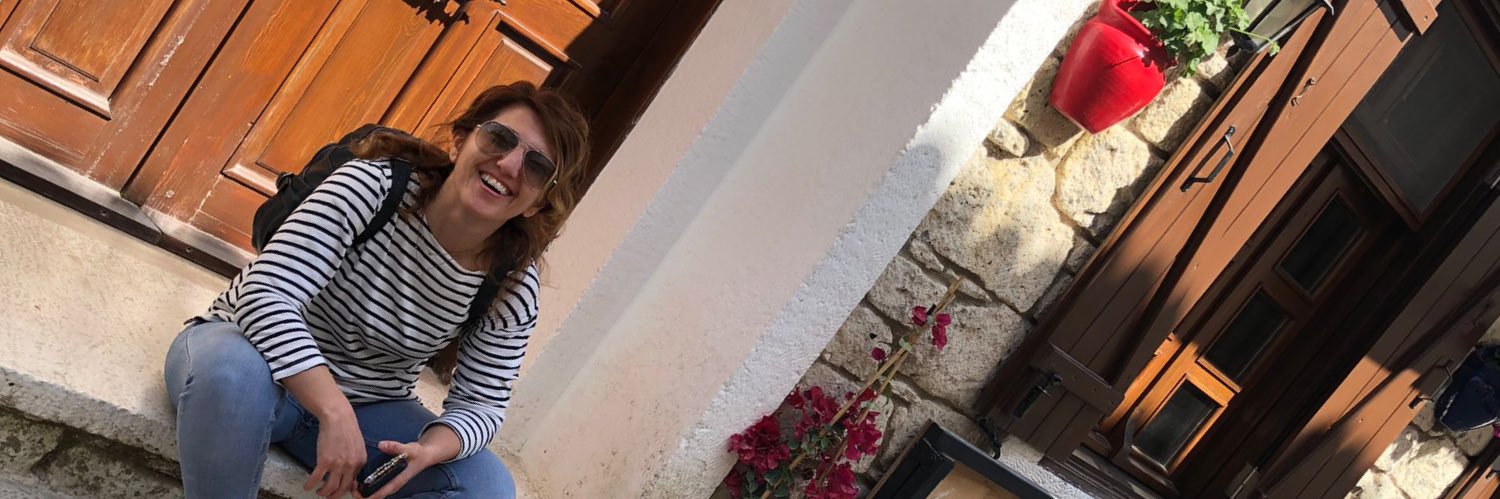 Hande_KLC's profile banner image