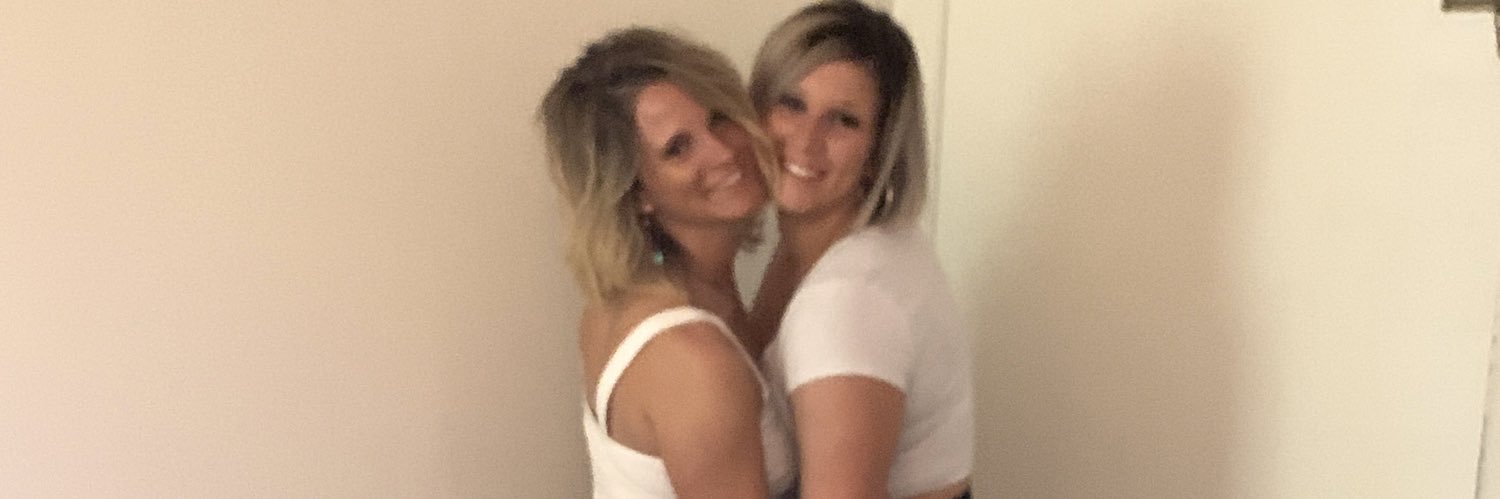 CourtneyCsomers's profile banner image