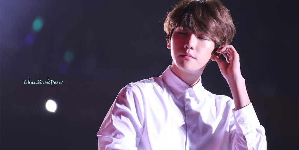 xoxbaek's profile banner image