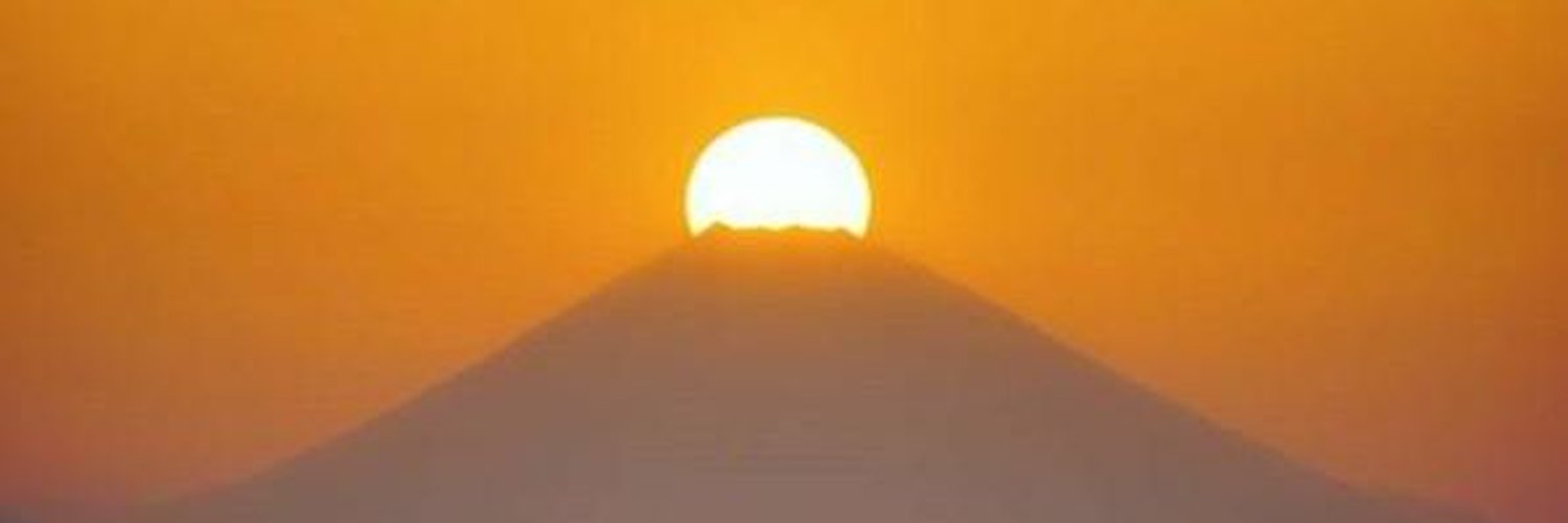 Be12504295's profile banner image
