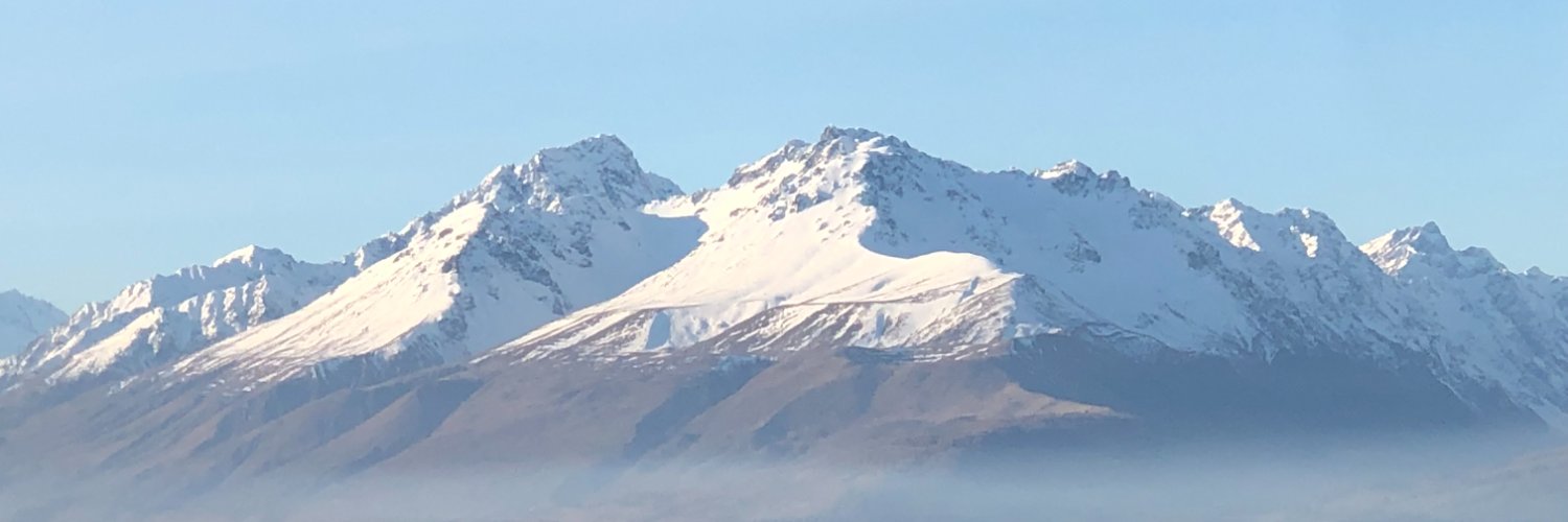 DanCreditCrunch's profile banner image