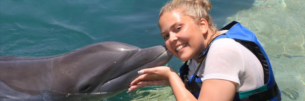 QueenKrst Profile Banner