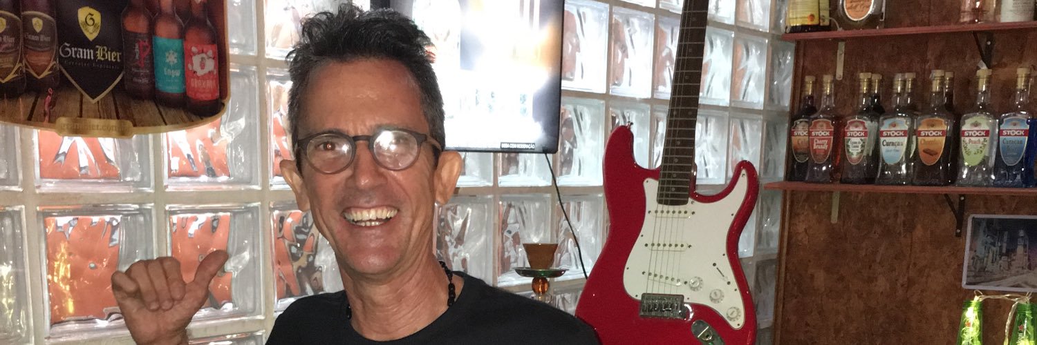 niltonfaria's profile banner image