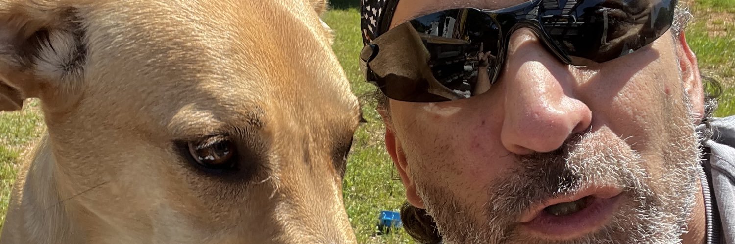 Leo H. 🇺🇸🐶🥷 banner