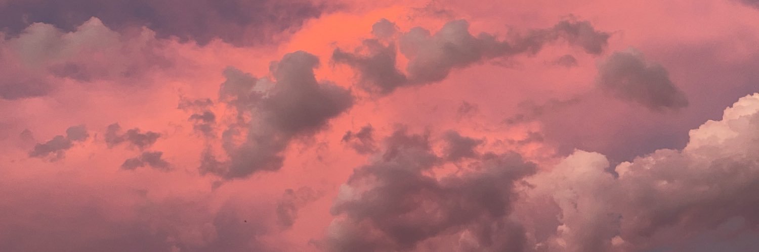 lucia_compi's profile banner image