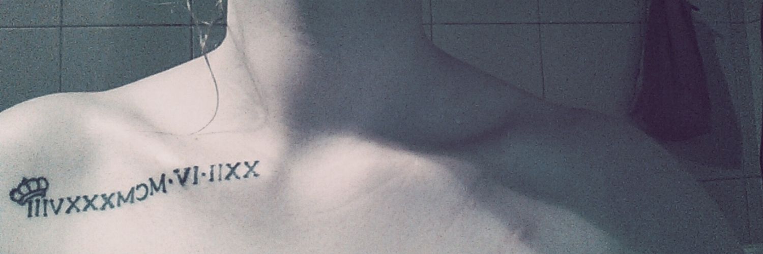 Carolinitta_15's profile banner image