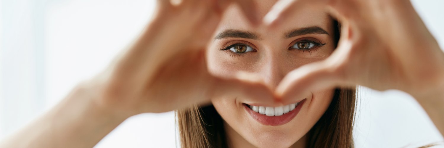 EyePlasticsAZ's profile banner image