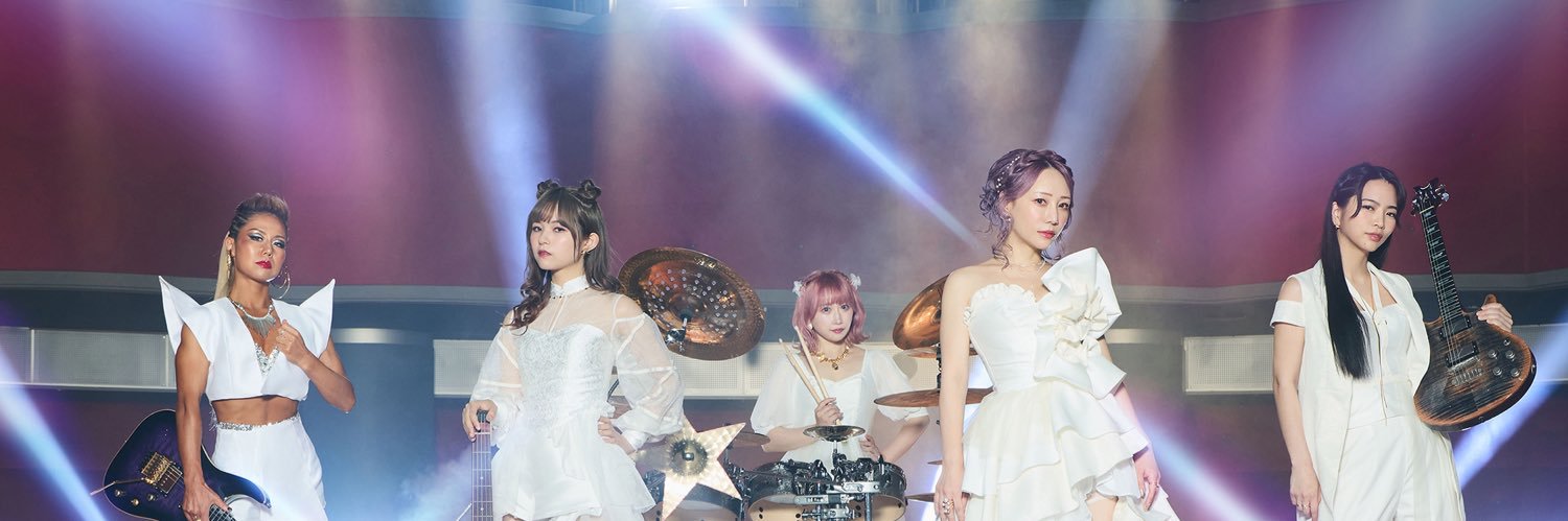 LOVEBITES's banner