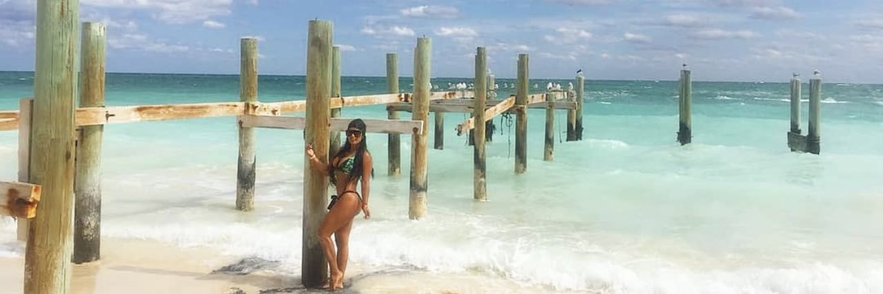 EstefaniaAranda's profile banner image