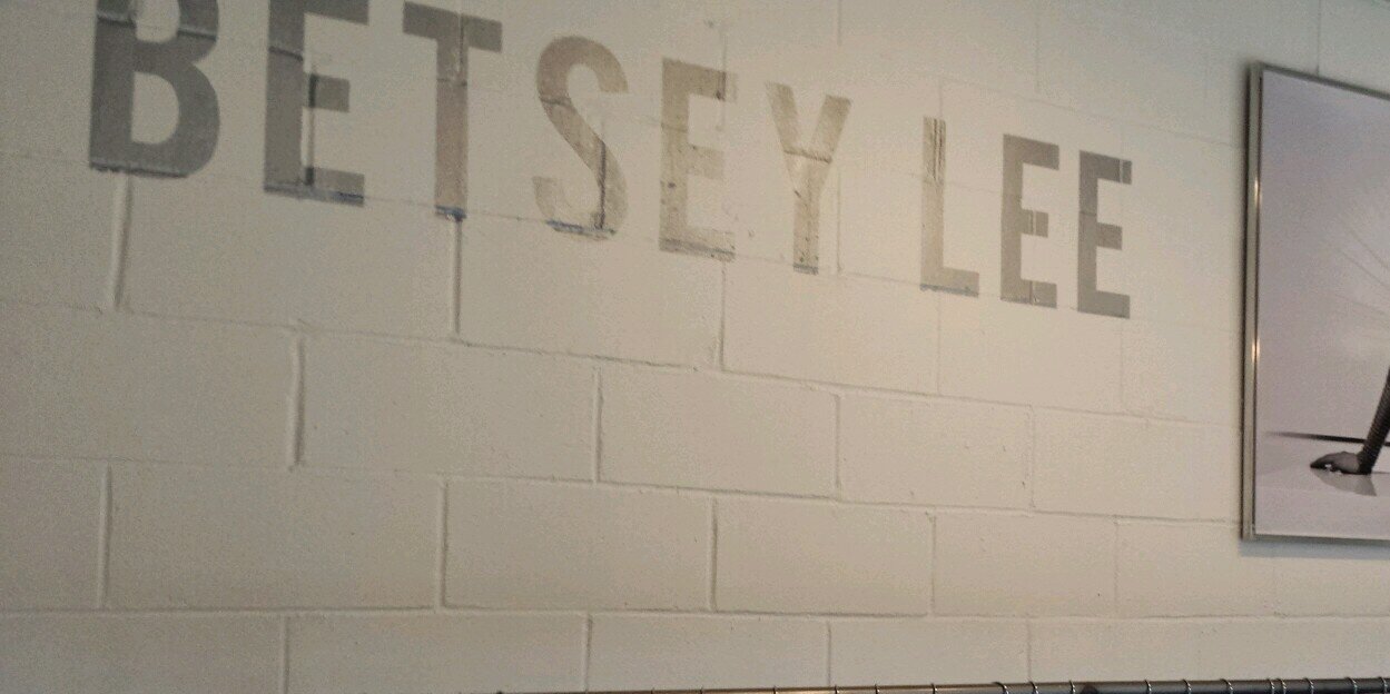 BETSEYLEENY's profile banner image