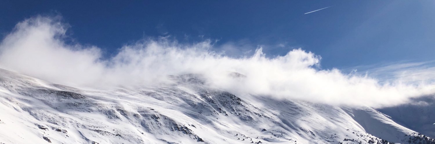 aundera schroder banner