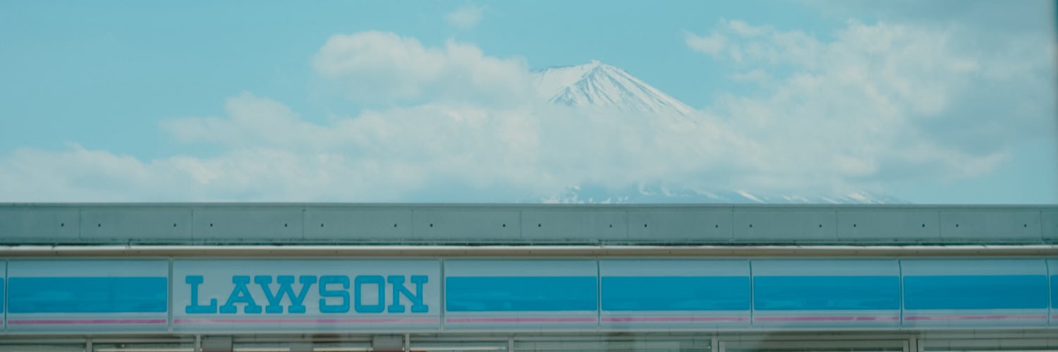 himawanakbar's profile banner image