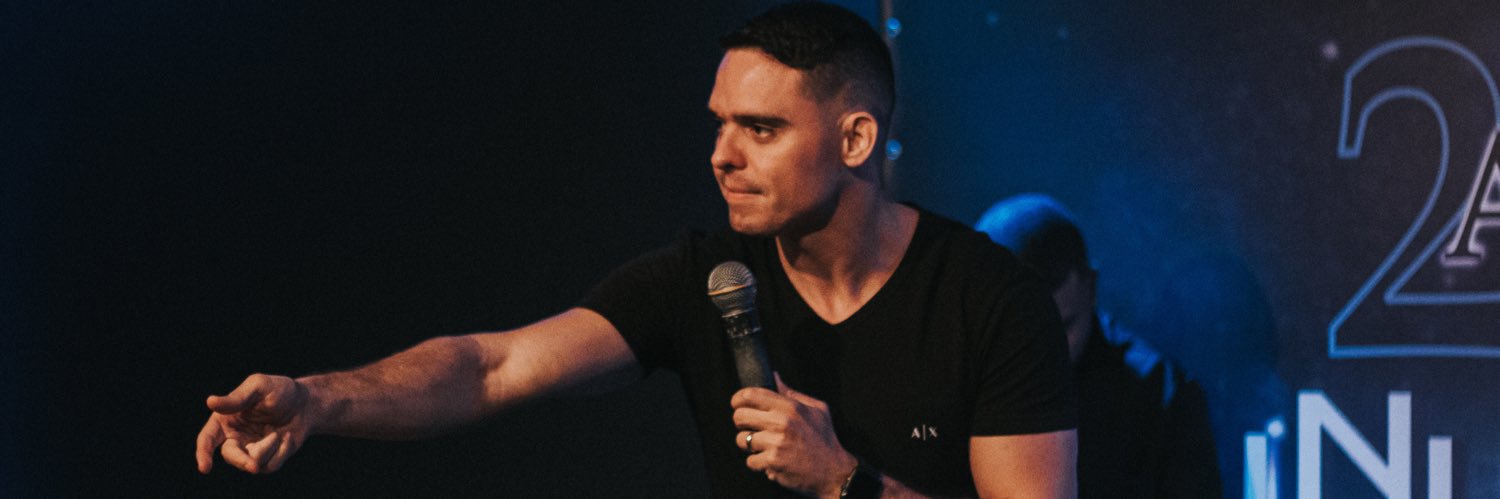 othiagoferraz's profile banner image
