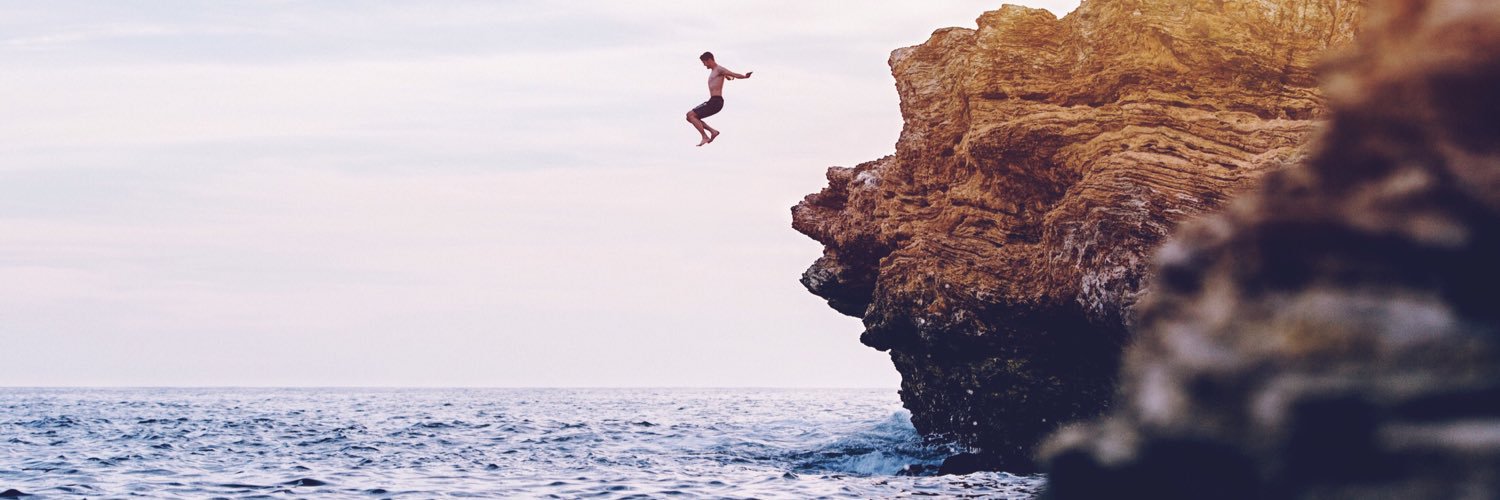 the real giraffe 🦒 banner