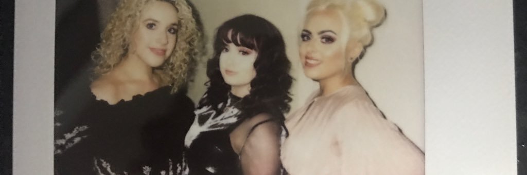LAUREN THE UNICORN🦄 banner