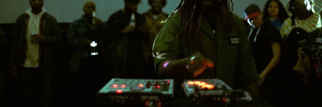 OneForJaydee - available NOW🥁🍩's banner