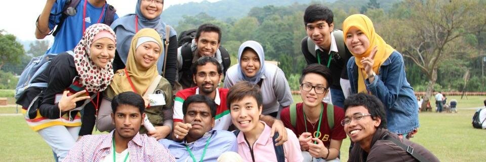 samlushadi's profile banner image
